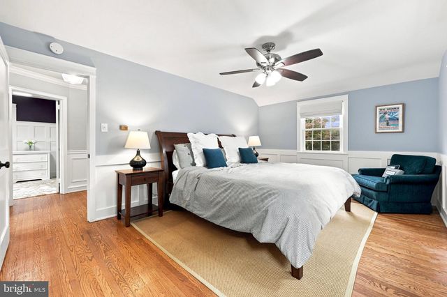 517 LINDLEY RD, Glenside, PA 19038