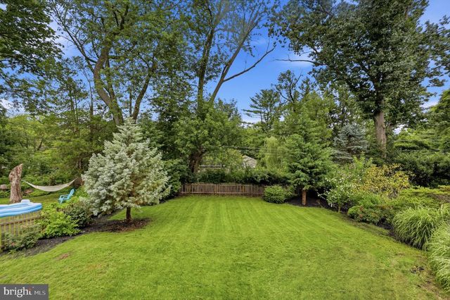 517 LINDLEY RD, Glenside, PA 19038