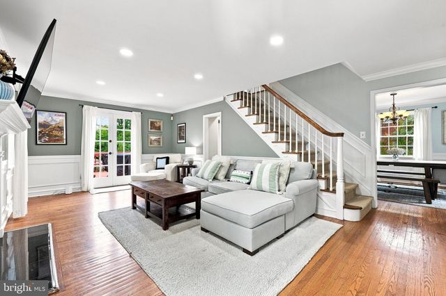 517 LINDLEY RD, Glenside, PA 19038