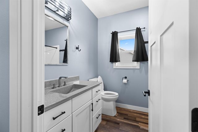 205 Pirate Street, Hudson, IA 50643