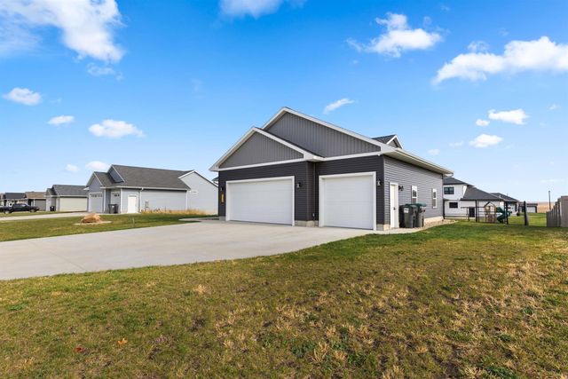 205 Pirate Street, Hudson, IA 50643