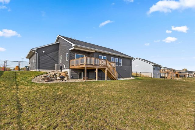 205 Pirate Street, Hudson, IA 50643