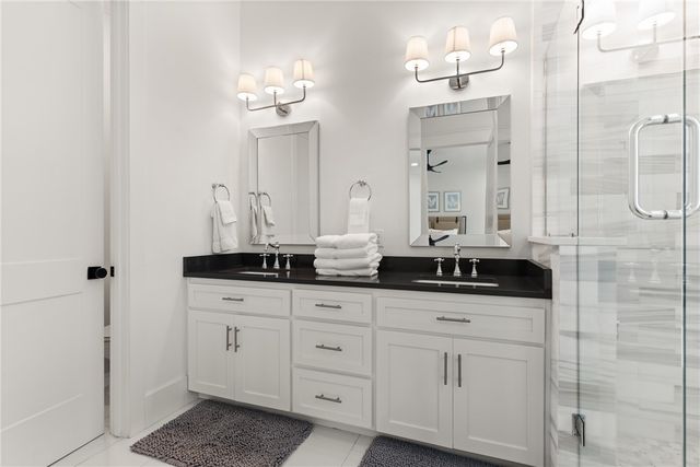 1153 Ocean Blvd, St Simons Island, GA 31522