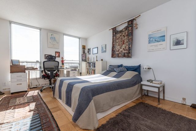 77 Pond Ave 1506, Brookline, MA 02445