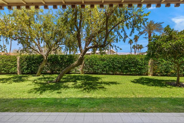 77835 California Drive C2, Palm Desert, CA 92211