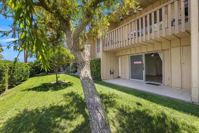 77835 California Drive C2, Palm Desert, CA 92211