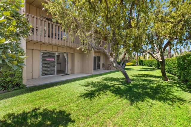 77835 California Drive C2, Palm Desert, CA 92211