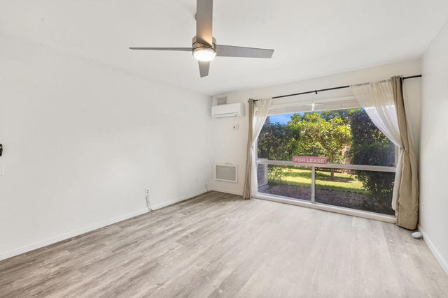 77835 California Drive C2, Palm Desert, CA 92211