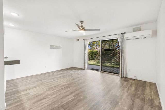 77835 California Drive C2, Palm Desert, CA 92211