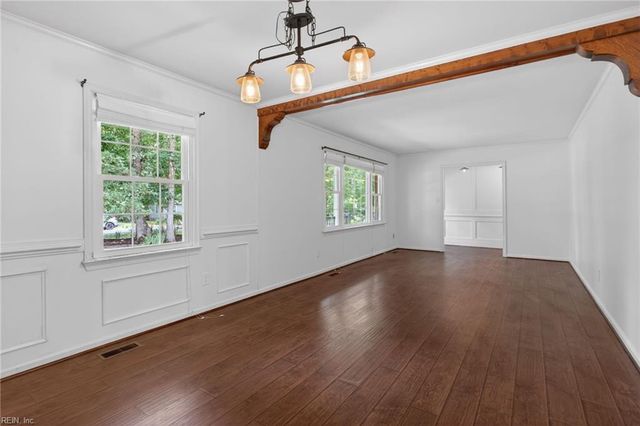 612 Old Dominion RD, Yorktown, VA 23692