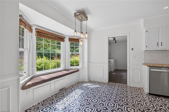 612 Old Dominion RD, Yorktown, VA 23692