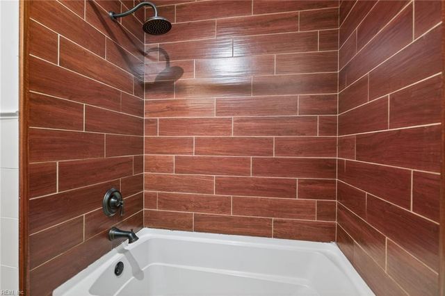 612 Old Dominion RD, Yorktown, VA 23692