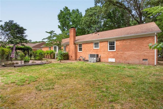 612 Old Dominion RD, Yorktown, VA 23692