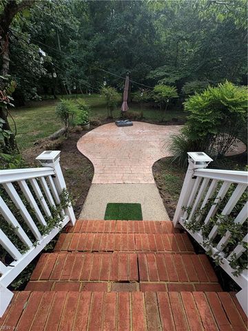 612 Old Dominion RD, Yorktown, VA 23692