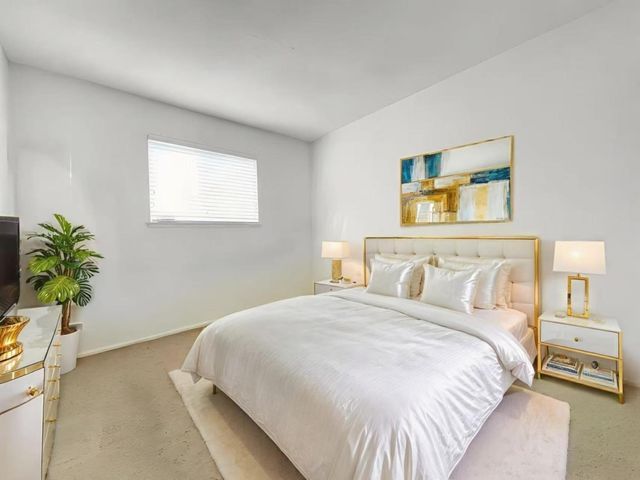 4016 Knoll Top Ct, Carmichael, CA 95608