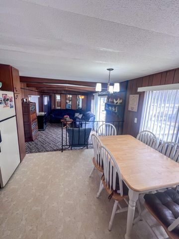 24480 County Road 255, Pittsburg, MO 65724