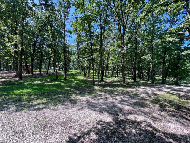 24480 County Road 255, Pittsburg, MO 65724