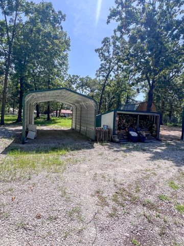 24480 County Road 255, Pittsburg, MO 65724