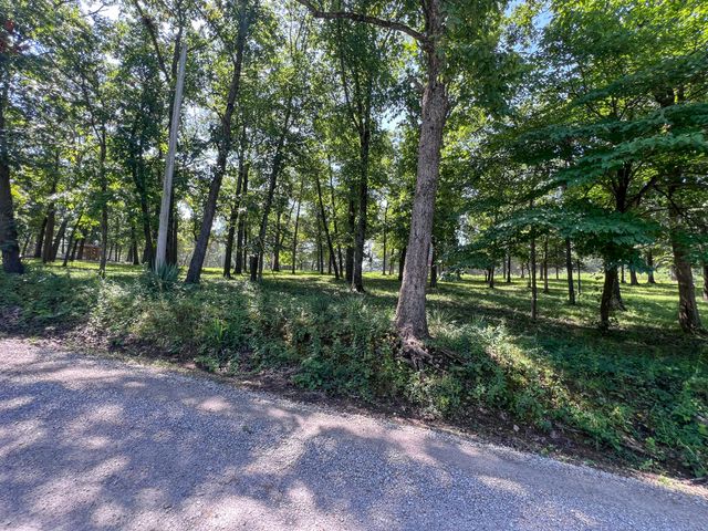 24480 County Road 255, Pittsburg, MO 65724