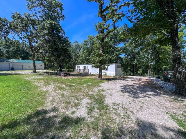 24480 County Road 255, Pittsburg, MO 65724