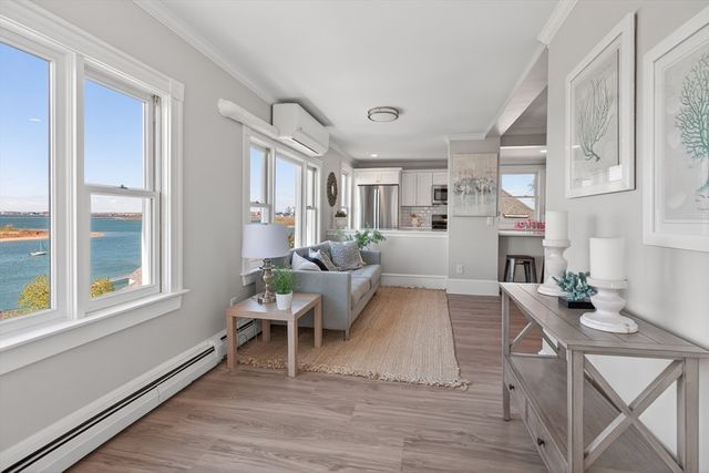 51 Harbor View Ave PH3, Winthrop, MA 02152