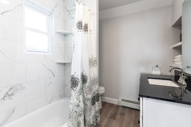 51 Harbor View Ave PH3, Winthrop, MA 02152