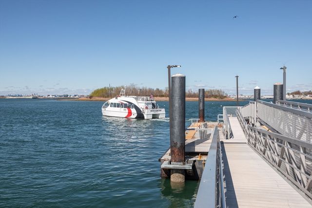 51 Harbor View Ave PH3, Winthrop, MA 02152