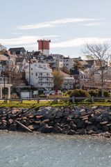 51 Harbor View Ave PH3, Winthrop, MA 02152