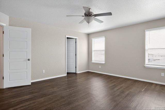 12928 Cicely Ct, St Hedwig, TX 78152