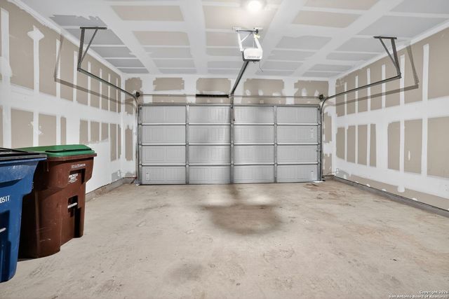 12928 Cicely Ct, St Hedwig, TX 78152