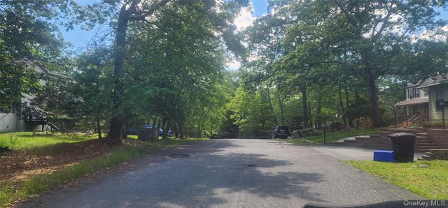 Chelsea Lane, Rock Hill, NY 12775