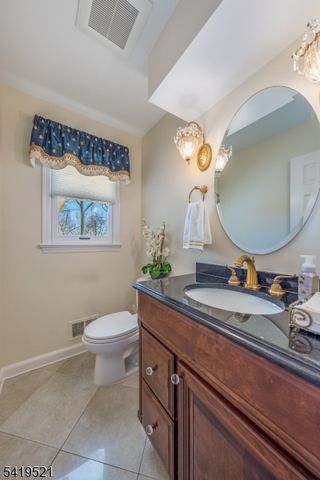 29 Candace Ln, Chatham Twp., NJ 07928