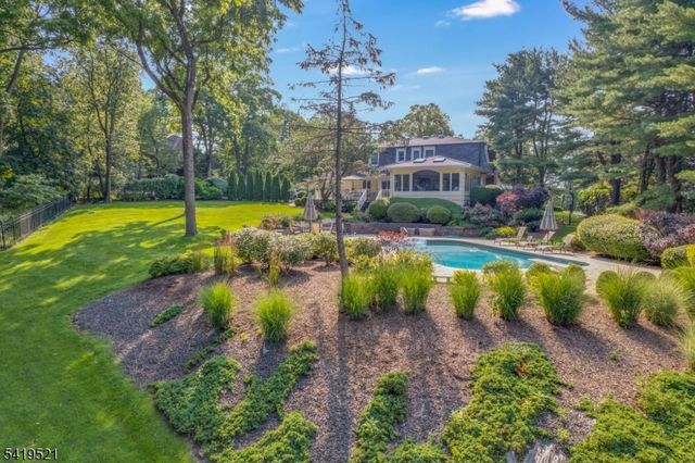 29 Candace Ln, Chatham Twp., NJ 07928