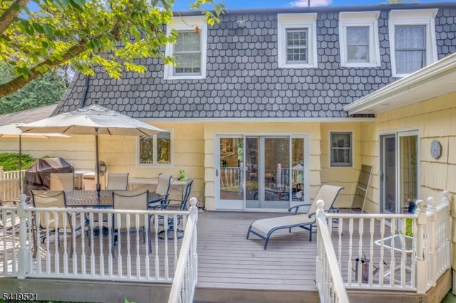 29 Candace Ln, Chatham Twp., NJ 07928