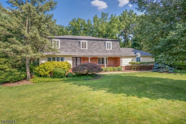 29 Candace Ln, Chatham Twp., NJ 07928