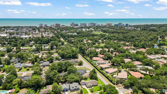 7600 Driftwood Dr., Myrtle Beach, SC 29572