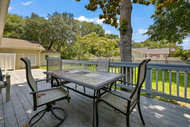 7600 Driftwood Dr., Myrtle Beach, SC 29572