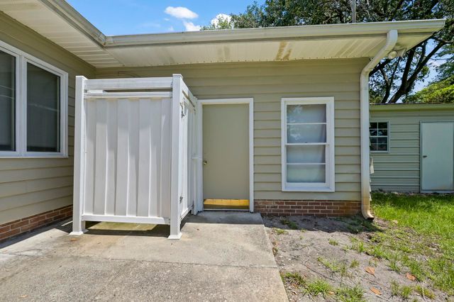 7600 Driftwood Dr., Myrtle Beach, SC 29572