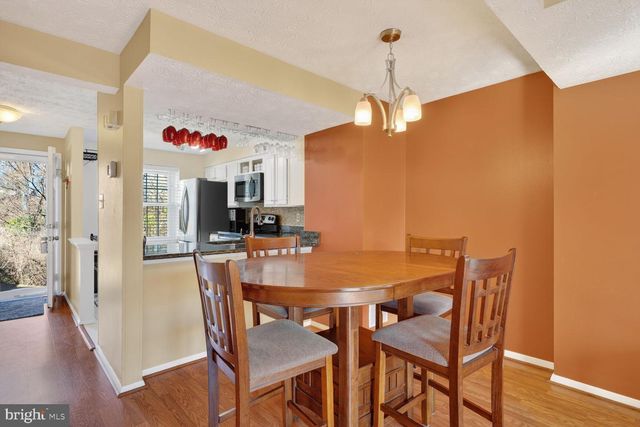 1604 10TH ST S, Arlington, VA 22204