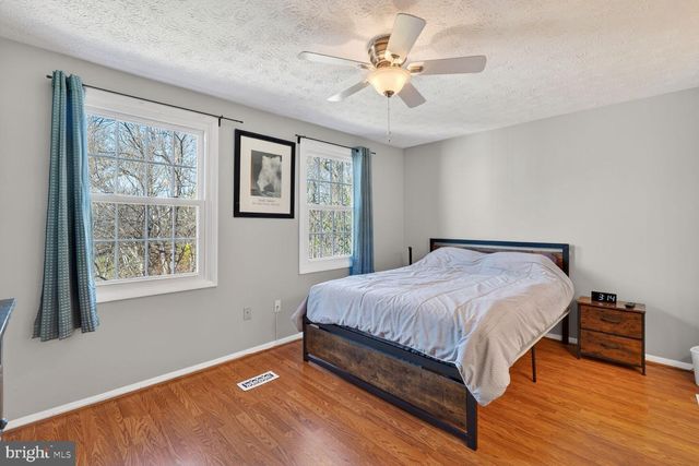 1604 10TH ST S, Arlington, VA 22204