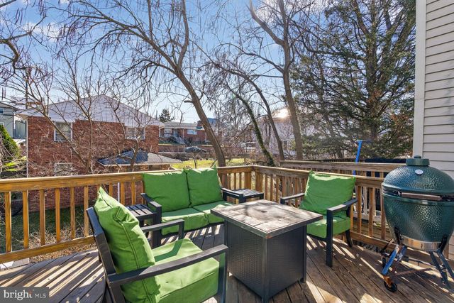 1604 10TH ST S, Arlington, VA 22204