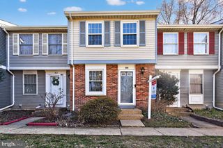 1604 10TH ST S, Arlington, VA 22204