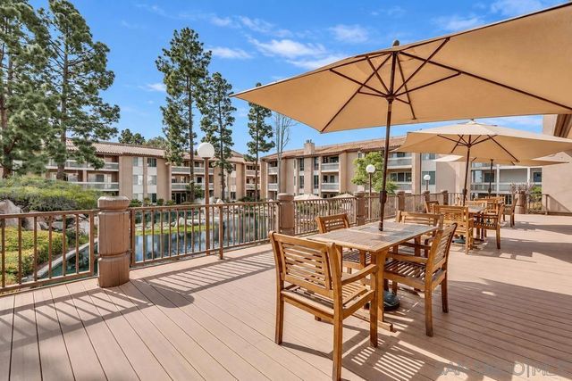 1855 Diamond St 220, San Diego, CA 92109