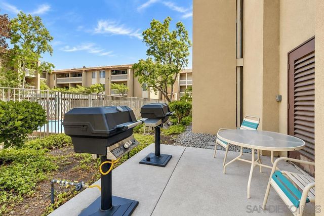 1855 Diamond St 220, San Diego, CA 92109
