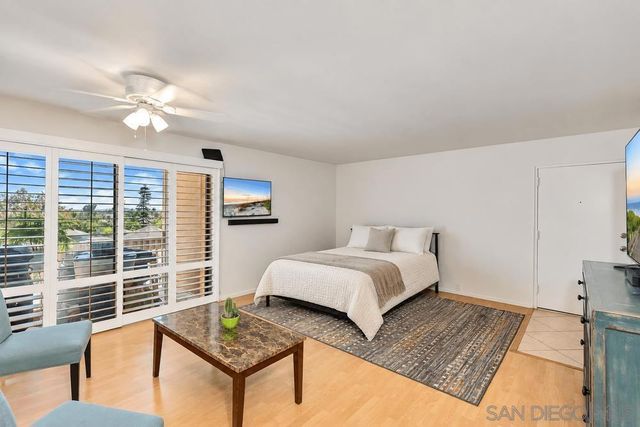 1855 Diamond St 220, San Diego, CA 92109