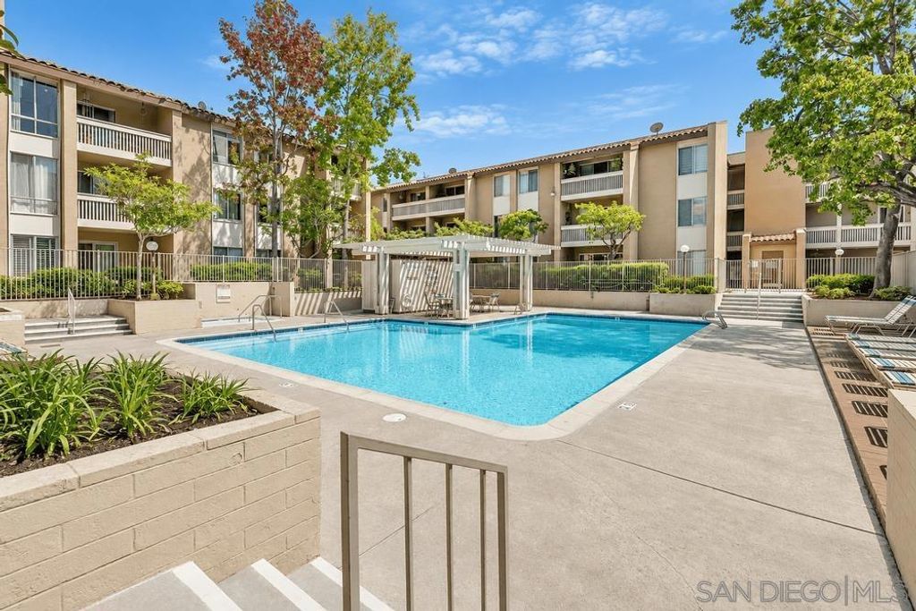 1855 Diamond St 220, San Diego, CA 92109 — photo 4