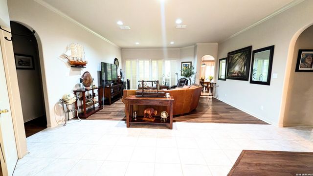 13407 Heights Hall, San Antonio, TX 78230