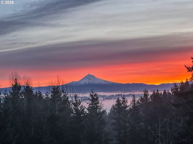 10900 Se 258TH Pl, Damascus, OR 97089