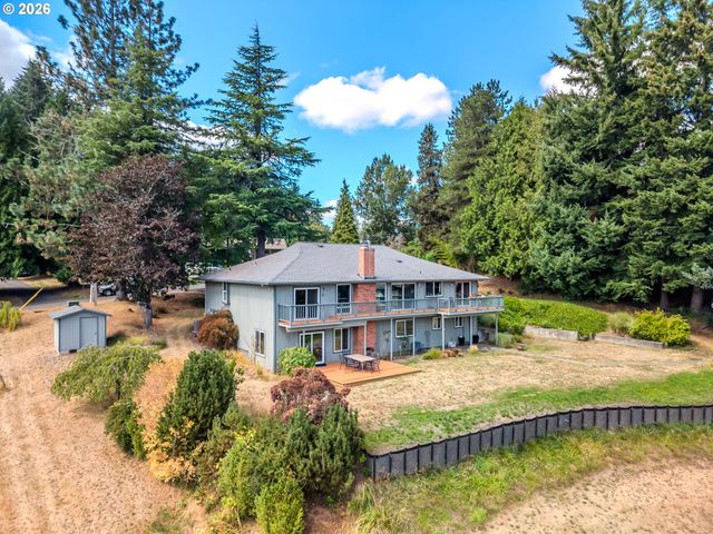 10900 Se 258TH Pl, Damascus, OR 97089