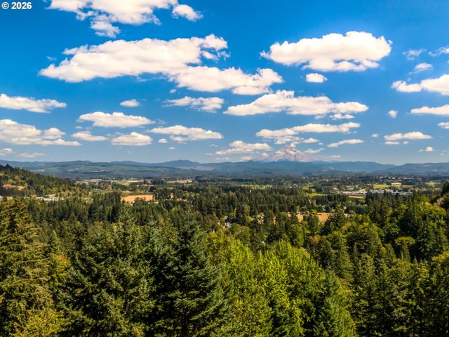 10900 Se 258TH Pl, Damascus, OR 97089